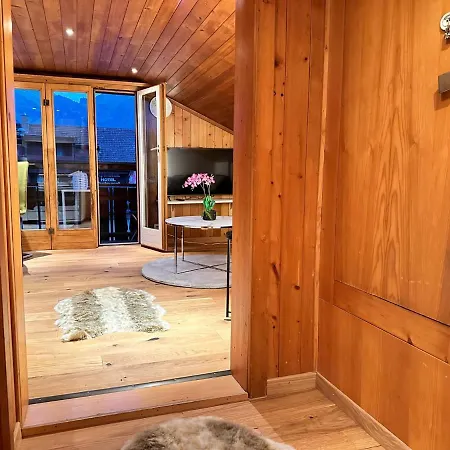 Alpina 2 Apartment *